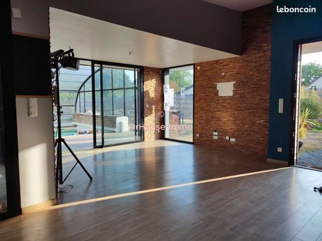 Propriété 6 pièces 129 m²
