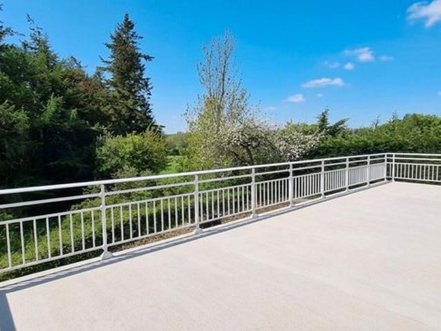 Propriété 6 pièces 120 m²