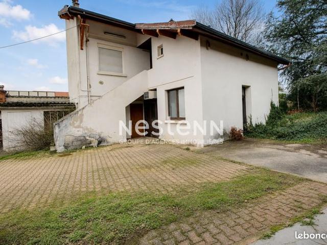 Propriété 6 pièces 120 m²
