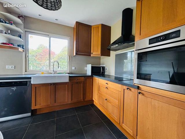 Propriété 6 pièces 120 m²