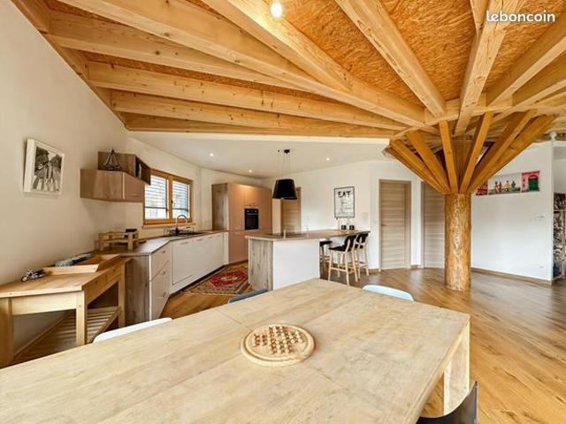 Propriété 6 pièces 120 m²