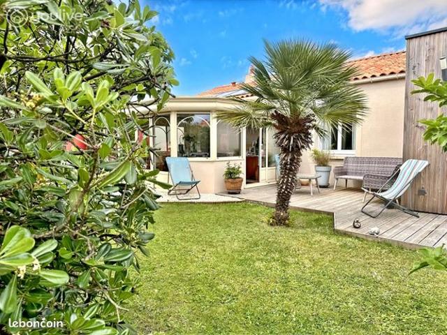 Propriété 6 pièces 120 m²