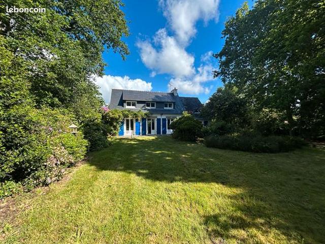 Propriété 6 pièces 121 m²