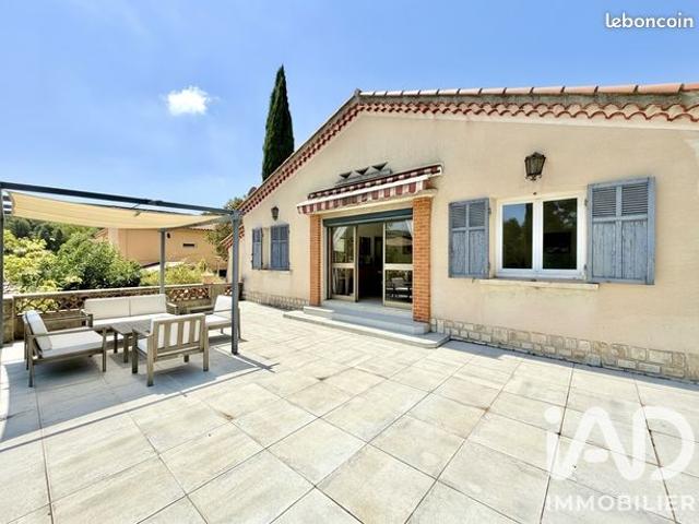 Propriété 6 pièces 121 m²