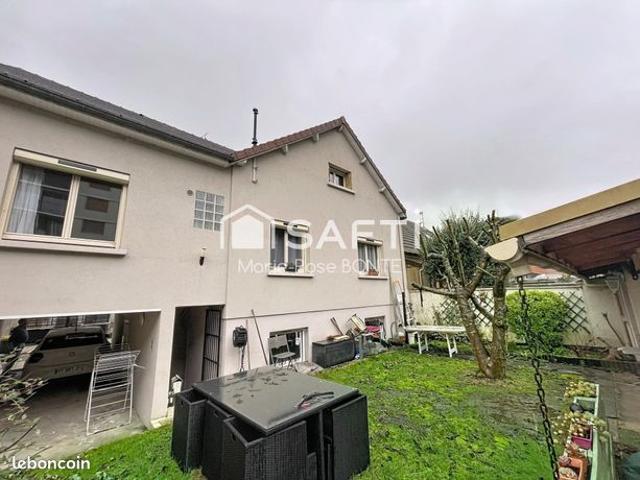 Propriété 6 pièces 122 m²