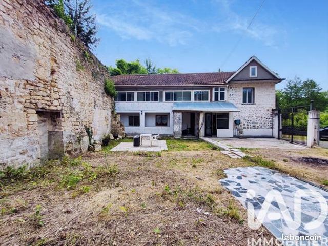 Propriété 6 pièces 122 m²