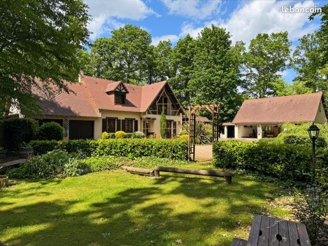 Propriété 6 pièces 122 m²