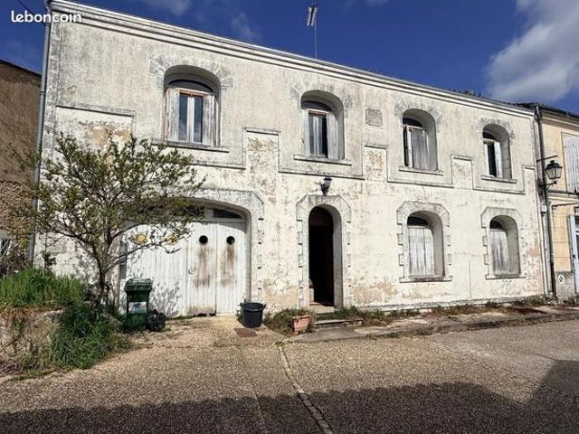 Propriété 6 pièces 123 m²