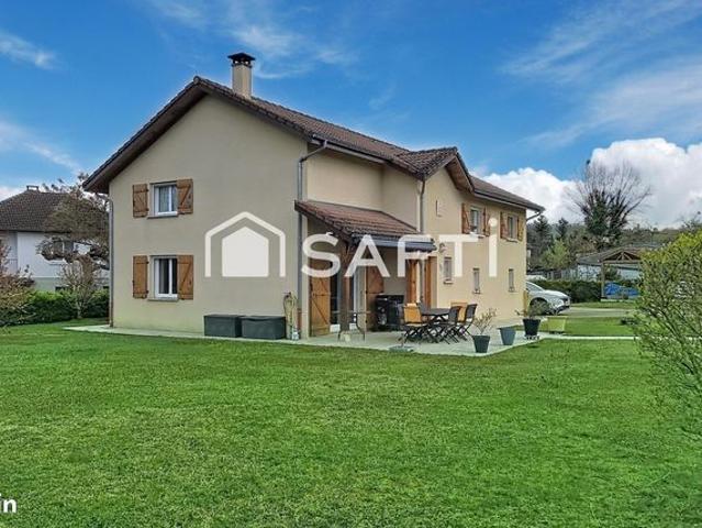 Propriété 6 pièces 123 m²