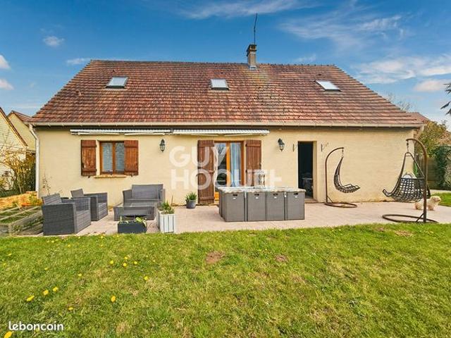 Propriété 6 pièces 134 m²