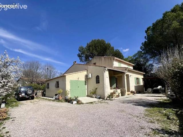 Propriété 6 pièces 134 m²