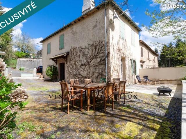 Propriété 6 pièces 134 m²