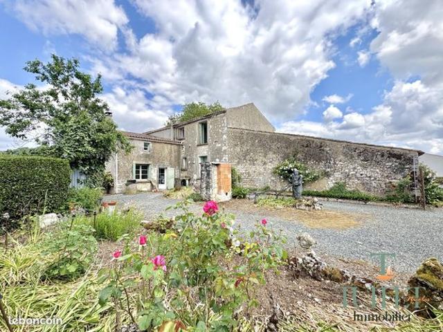 Propriété 6 pièces 135 m²