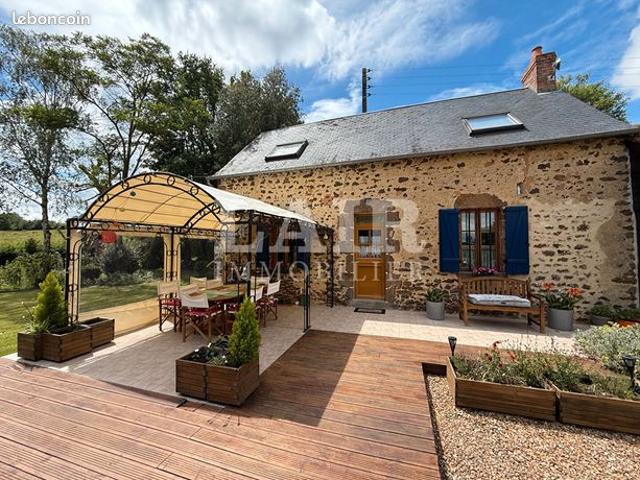Propriété 6 pièces 135 m²