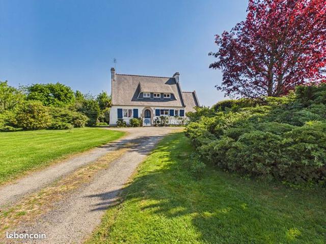 Propriété 6 pièces 135 m²