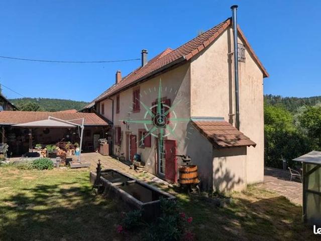 Propriété 6 pièces 135 m²