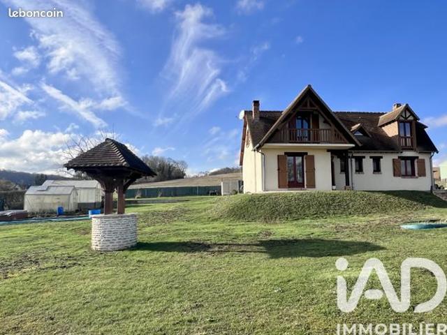 Propriété 6 pièces 135 m²