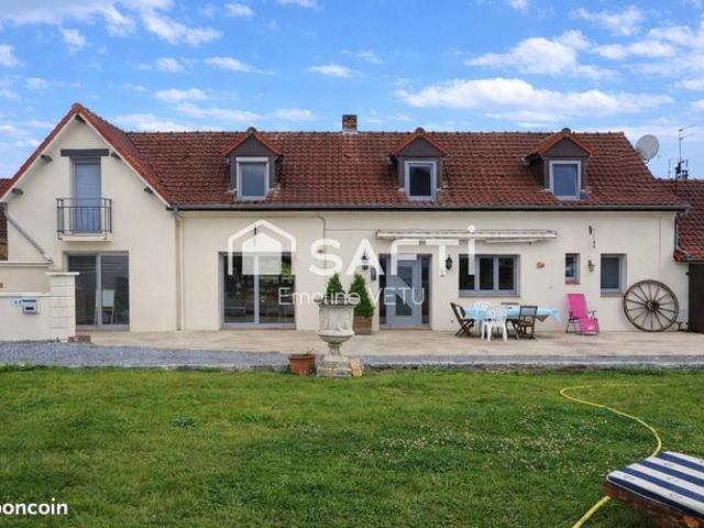 Propriété 6 pièces 135 m²