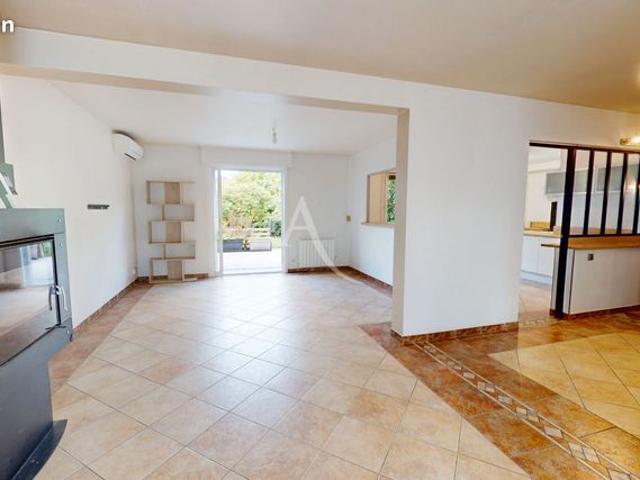 Propriété 6 pièces 135 m²