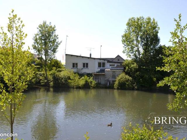Propriété 6 pièces 135 m²