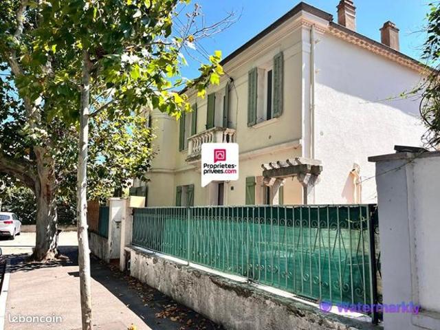 Propriété 6 pièces 135 m²