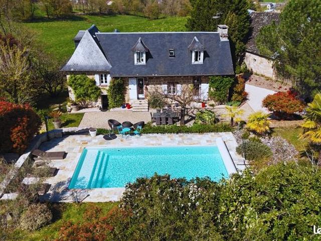 Propriété 6 pièces 135 m²