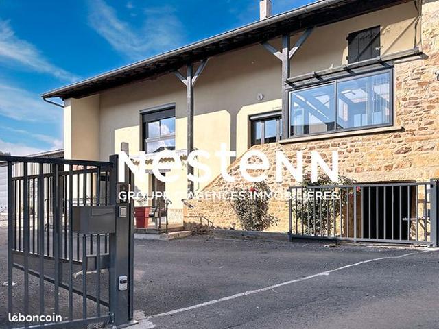 Propriété 6 pièces 136 m²