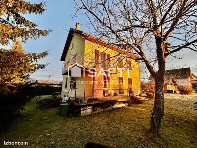 Propriété 6 pièces 136 m²