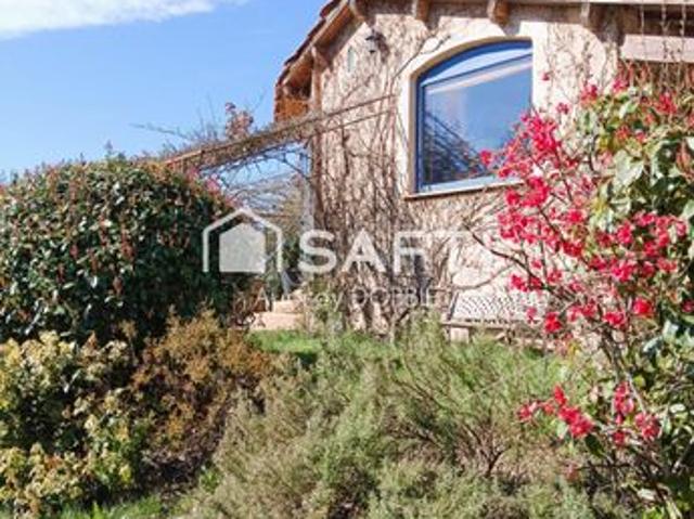 Propriété 6 pièces 136 m²