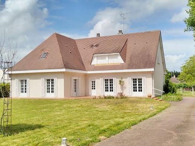 Propriété 6 pièces 136 m²