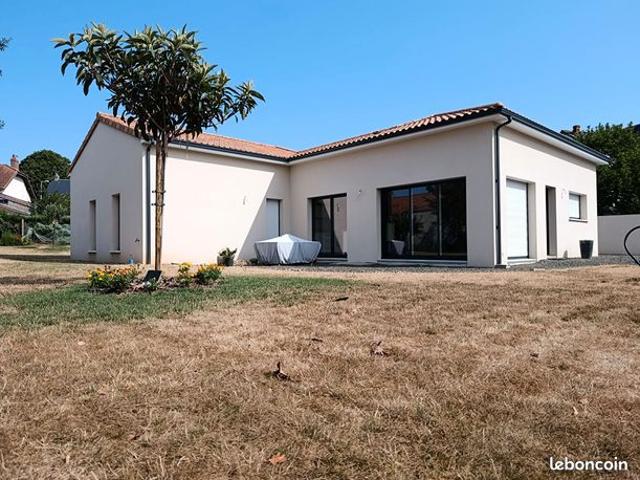 Propriété 6 pièces 136 m²
