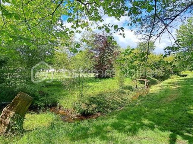 Propriété 6 pièces 136 m²