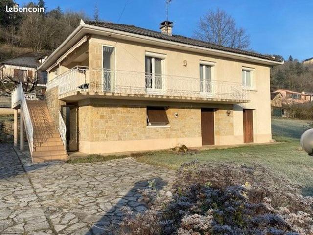 Propriété 6 pièces 137 m²