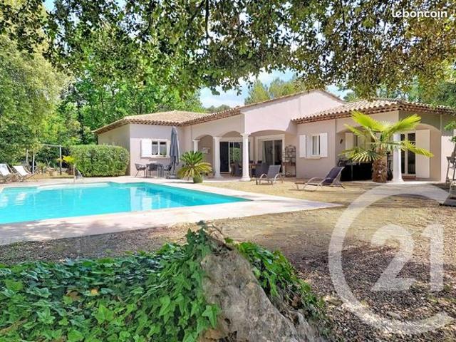 Propriété 6 pièces 137 m²