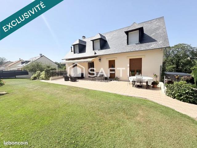 Propriété 6 pièces 138 m²