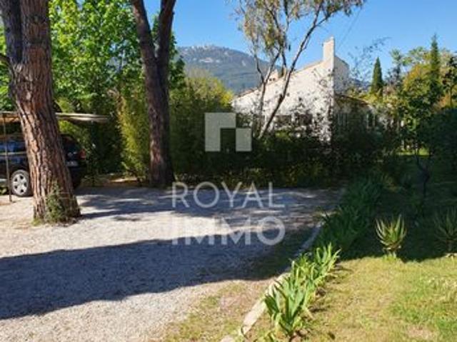 Propriété 6 pièces 138 m²