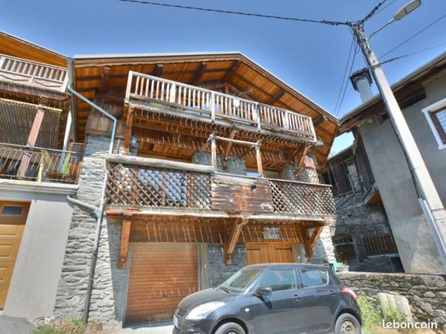 Propriété 6 pièces 138 m²