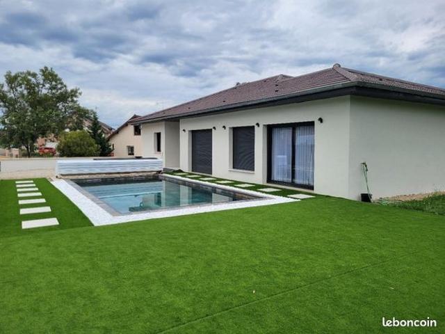 Propriété 6 pièces 139 m²