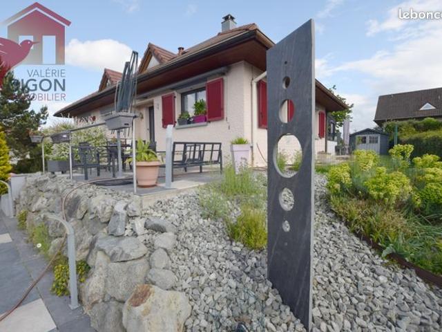 Propriété 6 pièces 139 m²