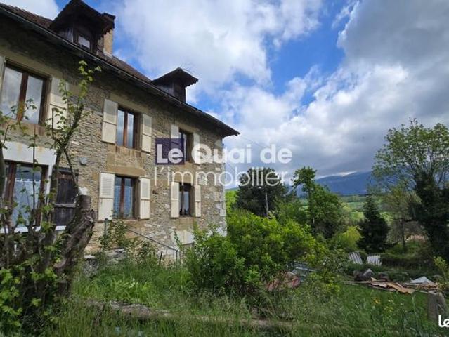 Propriété 6 pièces 130 m²