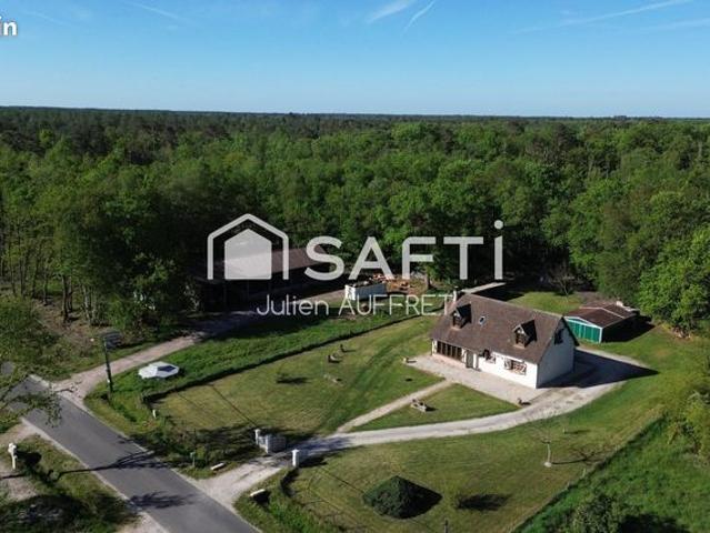 Propriété 6 pièces 130 m²