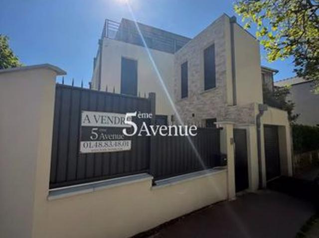 Propriété 6 pièces 130 m²