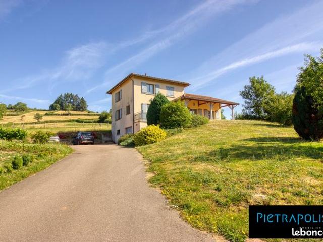 Propriété 6 pièces 130 m²