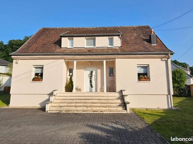 Propriété 6 pièces 130 m²