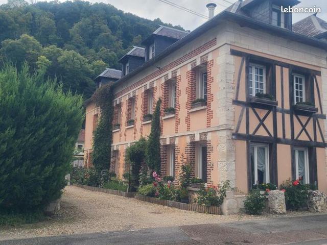 Propriété 6 pièces 130 m²