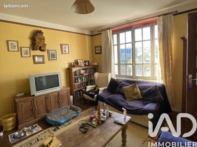 Propriété 6 pièces 130 m²