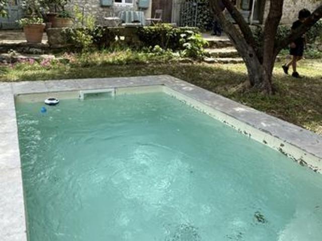 Propriété 6 pièces 130 m²