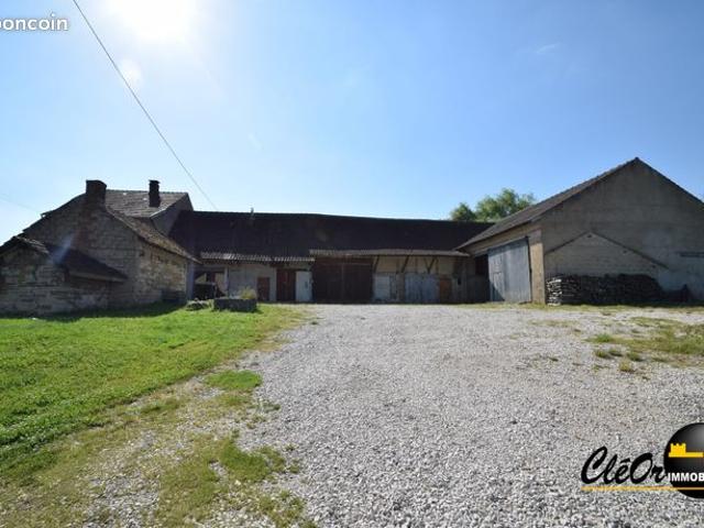 Propriété 6 pièces 130 m²