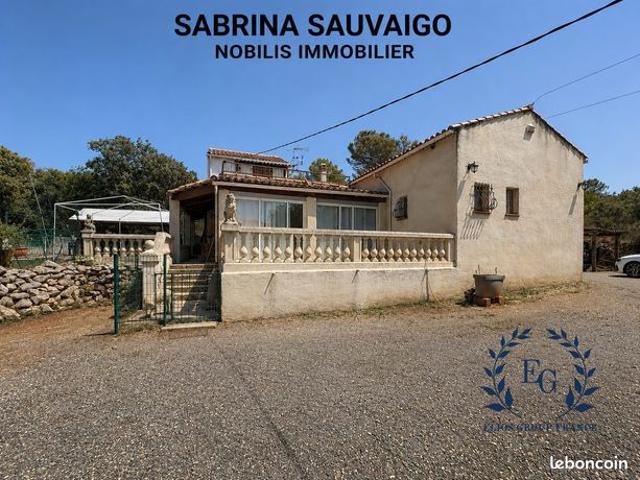 Propriété 6 pièces 131 m²
