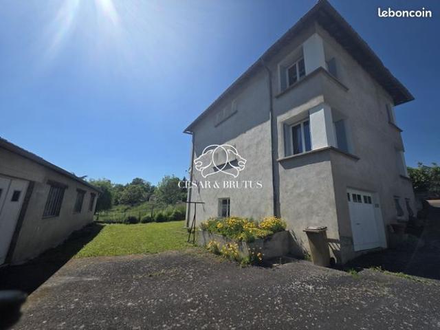 Propriété 6 pièces 131 m²